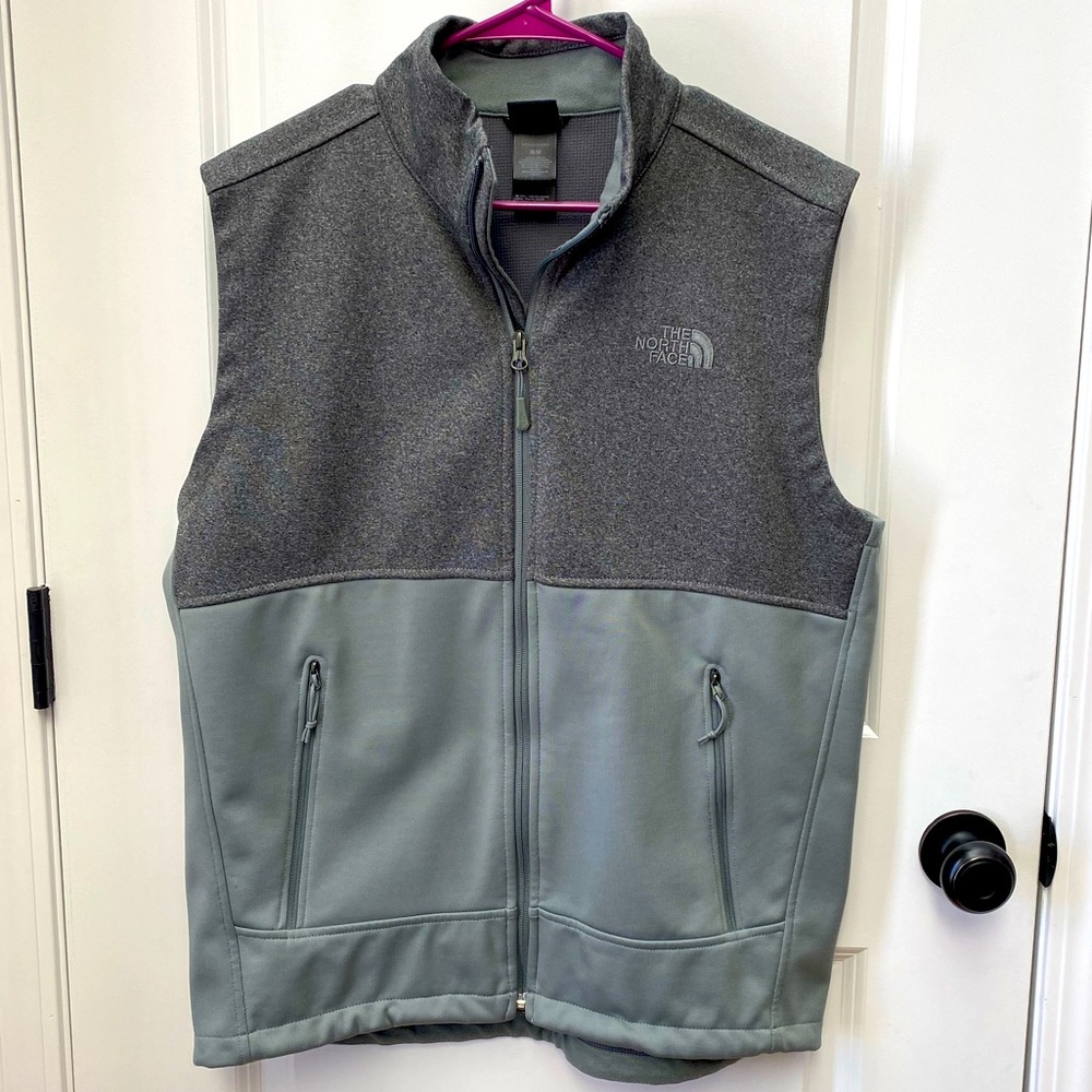The Northface vest